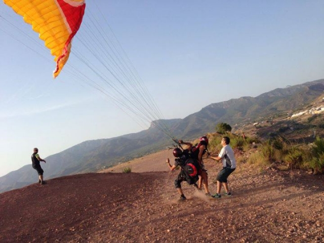 Antes de despegar con el parapente